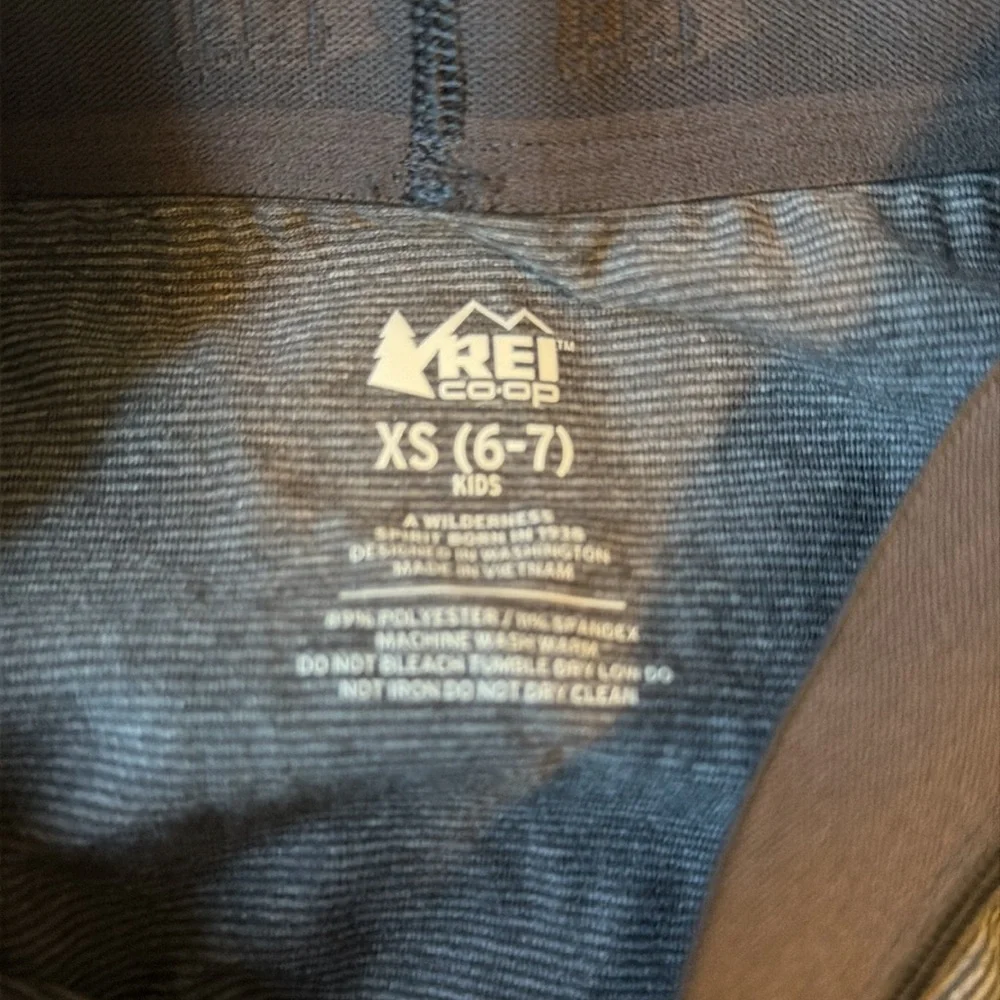 REI Co-op Kids Base Layer Shirt & Pants Set Gray XS 6–7